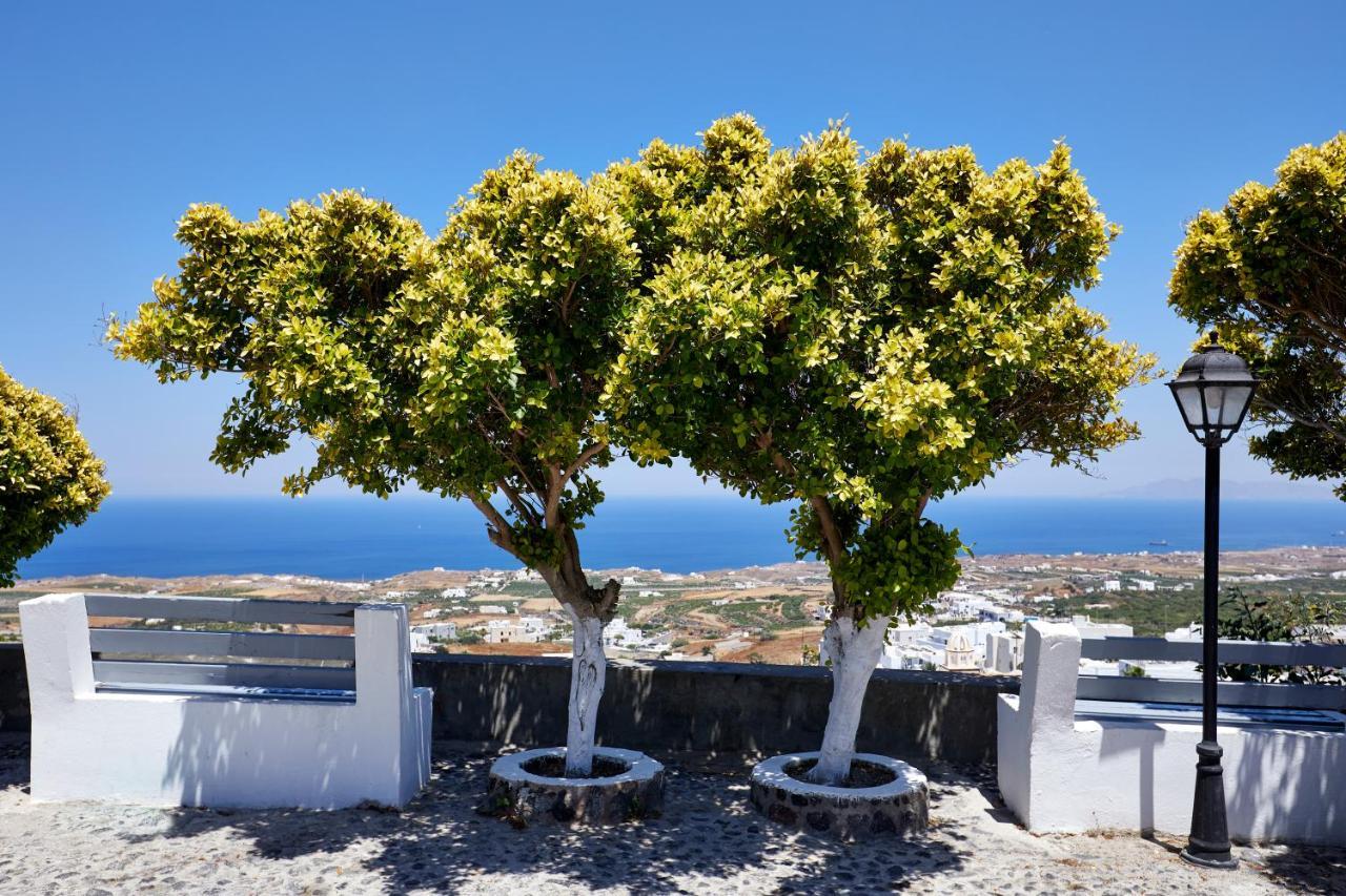 Endless Traditional Houses Fira  Luaran gambar